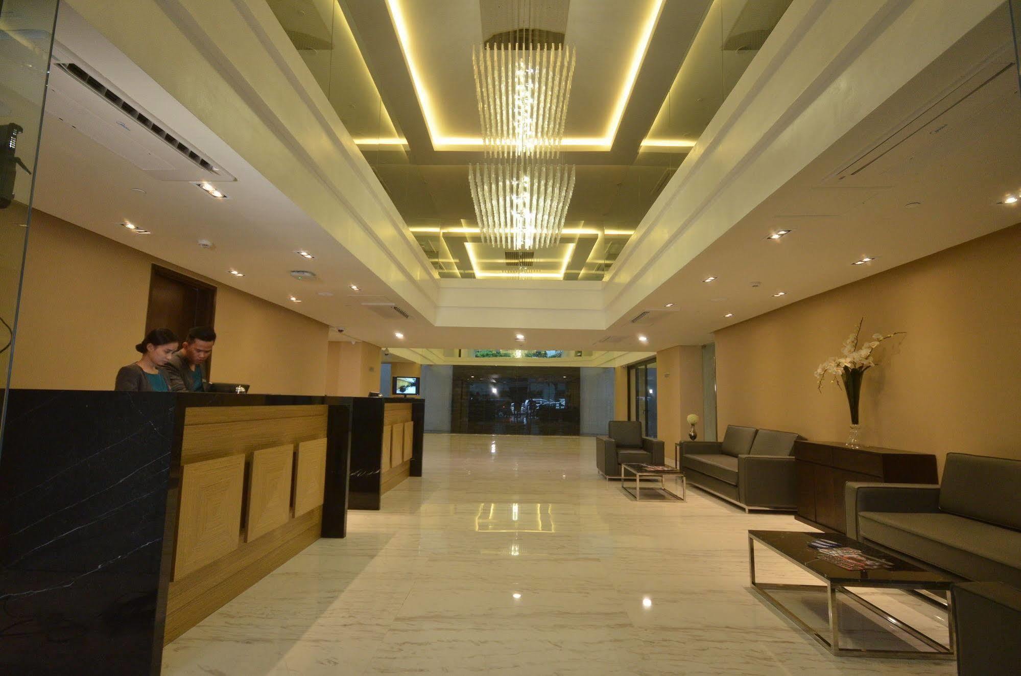 Jinjiang Inn - Makati Makati City Exterior foto